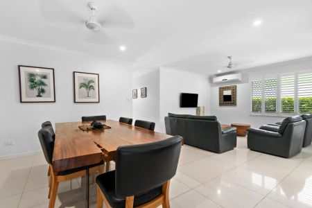 Unit 2/165 Greenslopes Street, - Photo 4