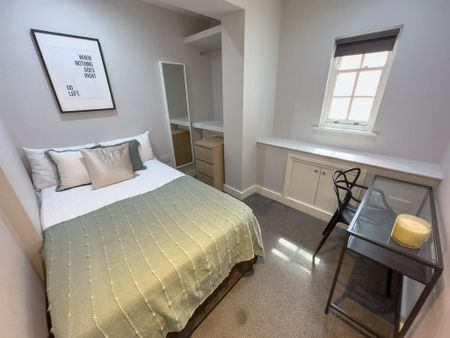 6 bedroom semi-detached house to rent - Photo 4