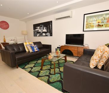 G01/130 Errol Street - Photo 3