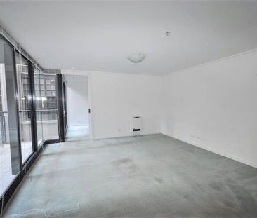 203/668 Bourke Street - Photo 1