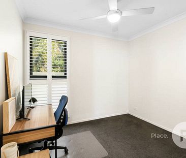 64, Dickens Street, QLD, Norman Park - Photo 1