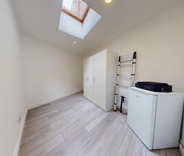 1 bedroom property to rent - Photo 5