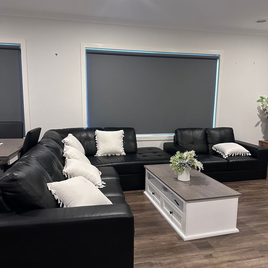 Thornhill Park - Photo 1