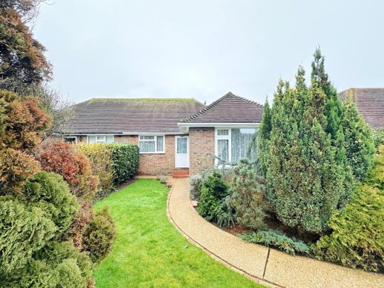 Danecourt Close, Bexhill-on-Sea, East Sussex - Photo 1