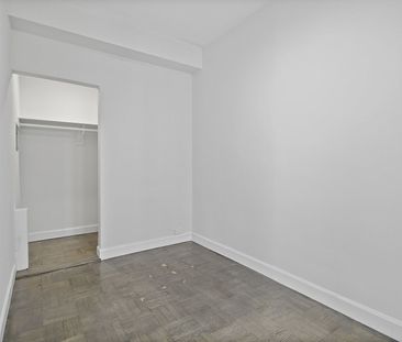 For Lease - 26 St. Joseph Street Unit# 609, Toronto, Ontario - Photo 4