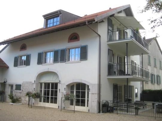 Beautiful 4.5-room apartment with terrace in the center of the village - Foto 1