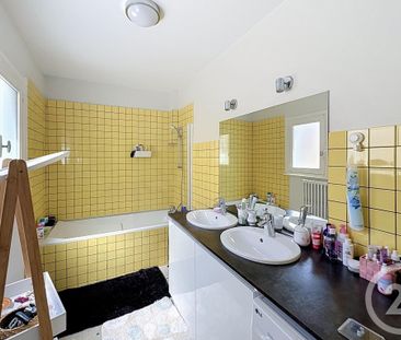 Location Appartement 2 pièces 61m² RIOM 63200 - Photo 6