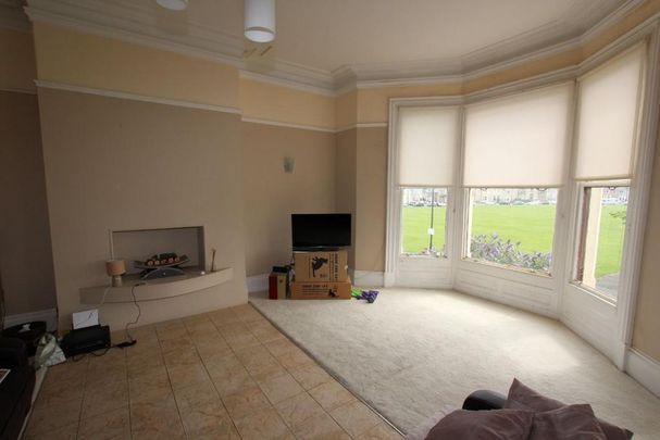 7 bedroom terraced house to rent - Photo 1