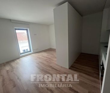 Apartamento T0 - Photo 2