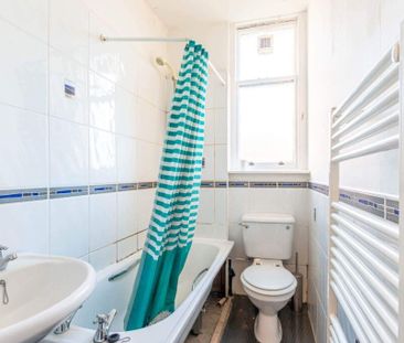 1 bedroom flat to rent - Photo 6