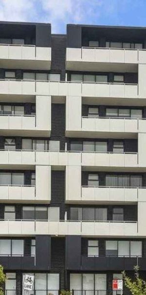 Security Complex- 1 BEDROOM APARTMENT - Photo 1