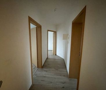 Sie haben Ihre Möbel, wir Ihre Wohnung - Foto 6