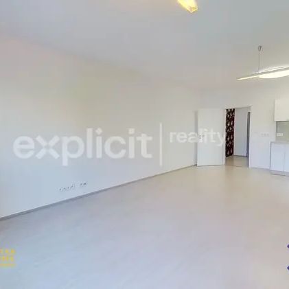 Pronájem, Byt 1+kk, 33 m - Photo 1