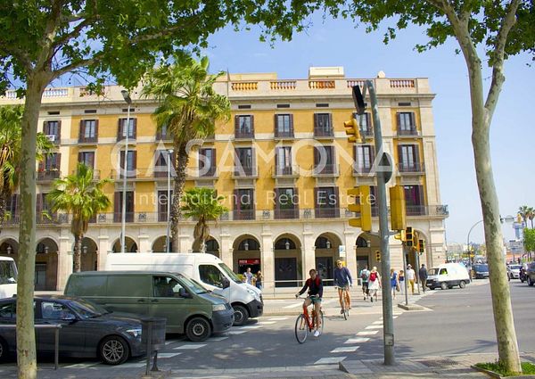 Modern 1 Double Bedroom Apartment in Barceloneta with all Bills Included