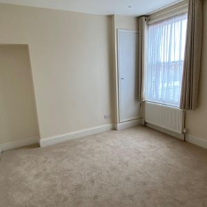 Camperdown - Photo 2