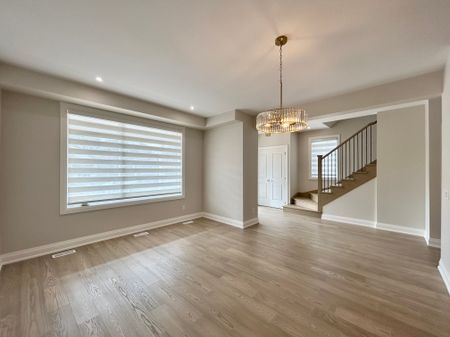 For Lease - 5091 Bridge Street Unit# Upper, Niagara Falls, Ontario - Photo 5