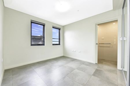 Three bedroom plus study in the Heart of Strathfield CBD - Photo 2