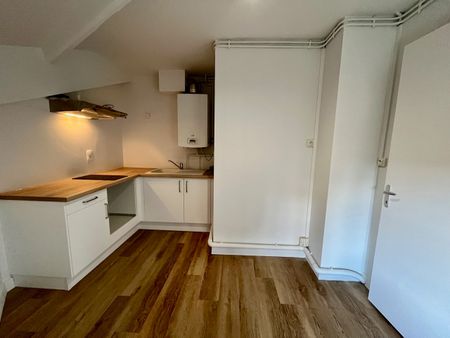 Location Appartement 2 pièces 46m² - Photo 5