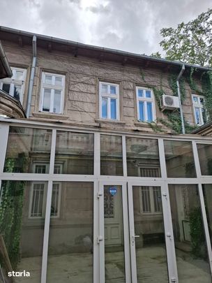 Vila Interbelica 7 Camere de Inchiriat *Victoriei* - Fotografie 1