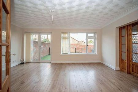 Henderson Way, Bedford, MK42 - Photo 2