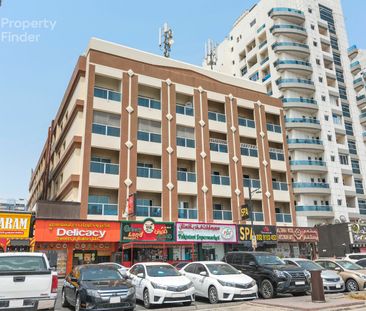 Spacious 1BHK || Pool GYM || Front Of Bus Stop - Photo 1