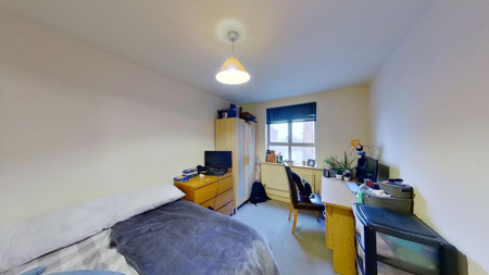 2 bedroom ground floor flat to rent - Photo 3