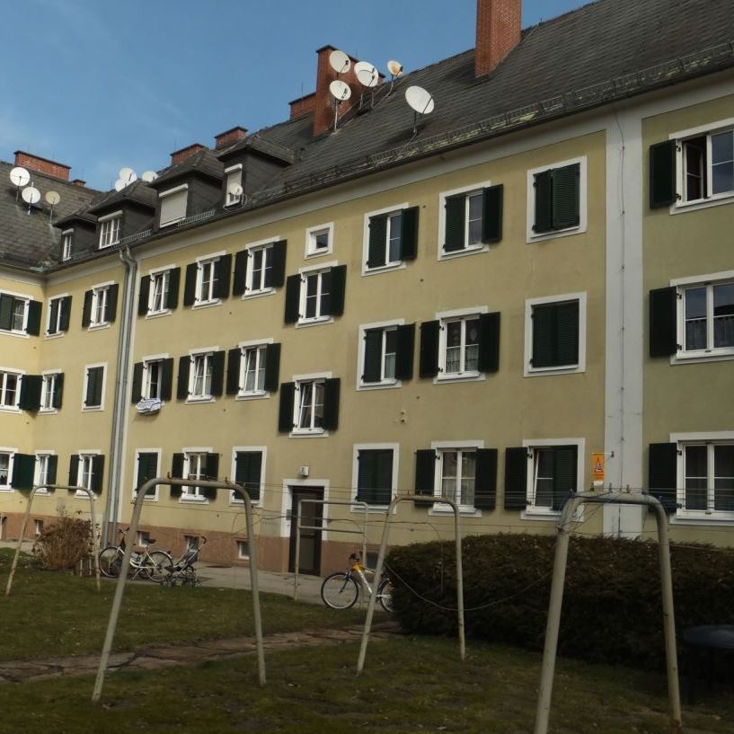 3-Zimmer-Wohnung im Dachgeschoss - Photo 2