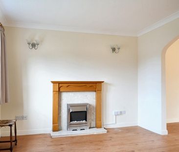 £1,300 PCM - Photo 3