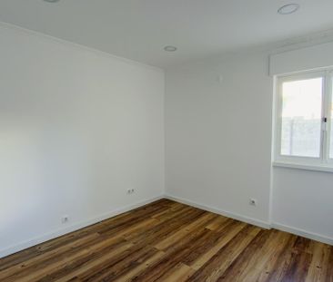 T4 Duplex para Arrendamento em Alvalade - Photo 3