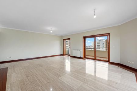 3 Bedroom Apartment, Oeiras - Photo 4