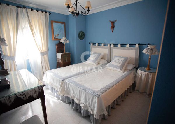 Chalet Adosado en alquiler en Casares – Málaga | Gilmar Consulting