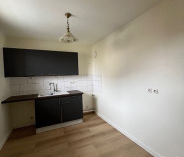 Location Appartement 3 pièces 66m² - Photo 6