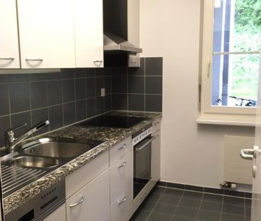 Moderne 3 1/2-Zimmerwohnung mit 2 Nasszellen und Sitzplatz - Foto 4