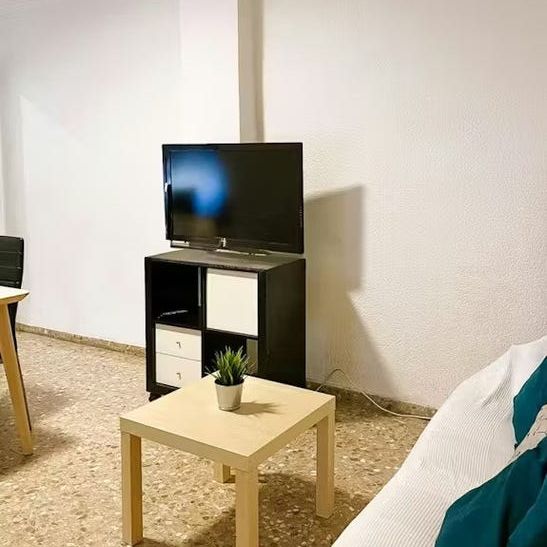 Carrer Pintor José Mongrell, Valencia, Valencian Community 46022 - Photo 1