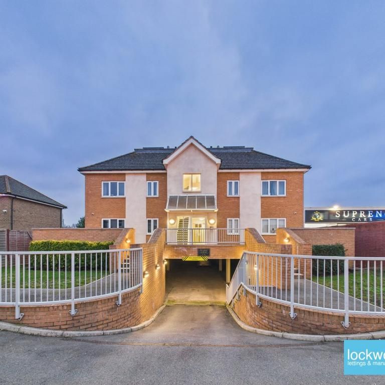 1 bedroom flat to rent - Photo 1