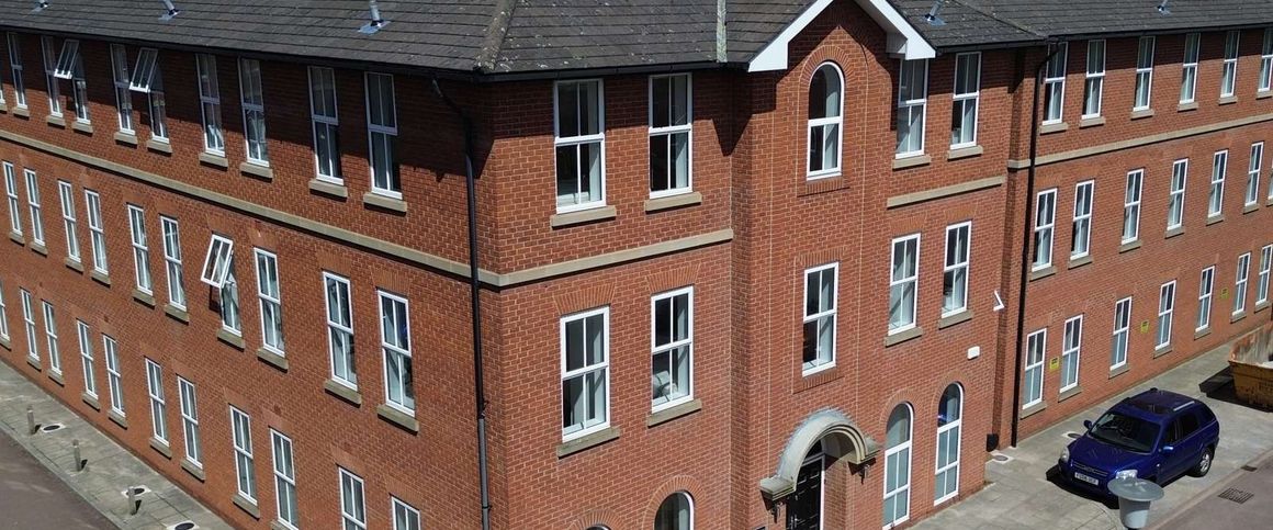 Friar Gate - Photo 1