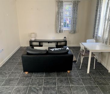 1 bed flat to rent Camp Street, DE1 - Photo 1