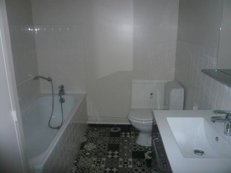 Location appartement 2 pièces 35.33 m² à Mâcon (71000) TRES CALME AGGLOMERATION - Photo 5