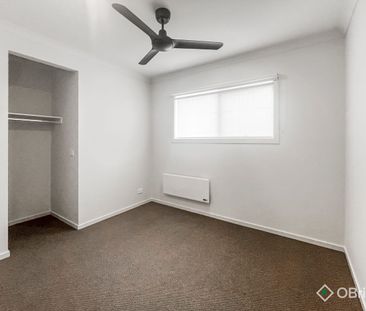 Brand New In Waterford Rise! - Photo 3