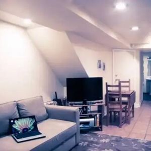 Amazing Lower-Level Apartment - Yonge / Eglinton - Must See!!! - Photo 2