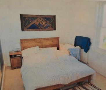 2 Bed Flat, Sackville Road, BN3 - Photo 5