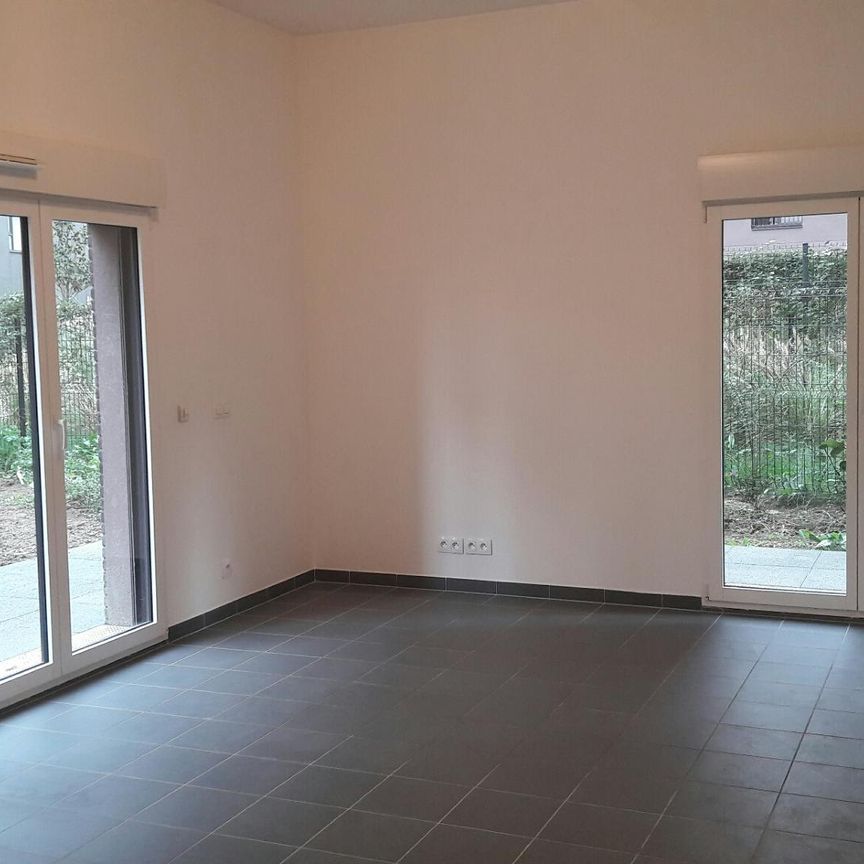 location Appartement F4 DE 84.6m² À ASNIERES - Photo 1