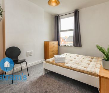 6 bed End Terraced House for Rent - Photo 4