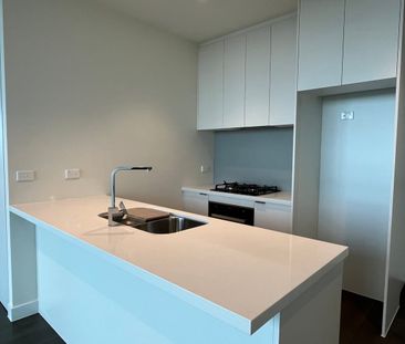 Modern and Stylish Apartment in Dandenong! - Photo 2