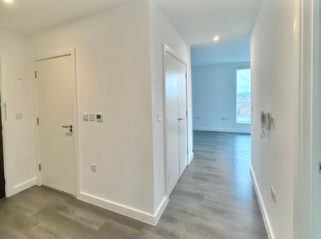 2 Bed Flat, Kingsland Court, W3 - Photo 5