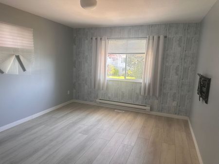 4953 56 STREET, Delta, BC V4K 3C3 - Photo 4