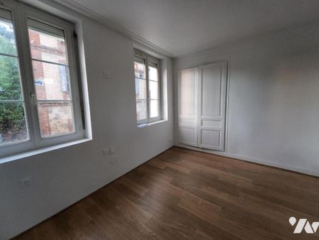 BERNAY CENTRE VILLE STUDIO RENOVE DE 20 m² - Photo 2
