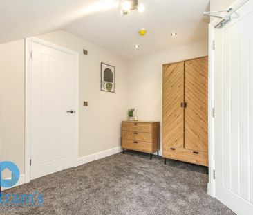 1 bed Shared House for Rent - Photo 3