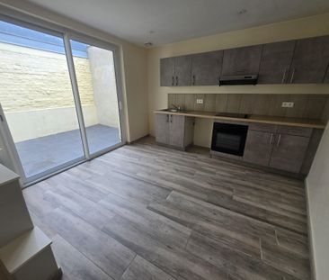 Location Maison 4 pièces 65m² VALENCIENNES 59300 - Photo 2