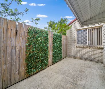 32 Manthey Cres, Bray Park QLD 4500 - House For Rent | Domain - Photo 4